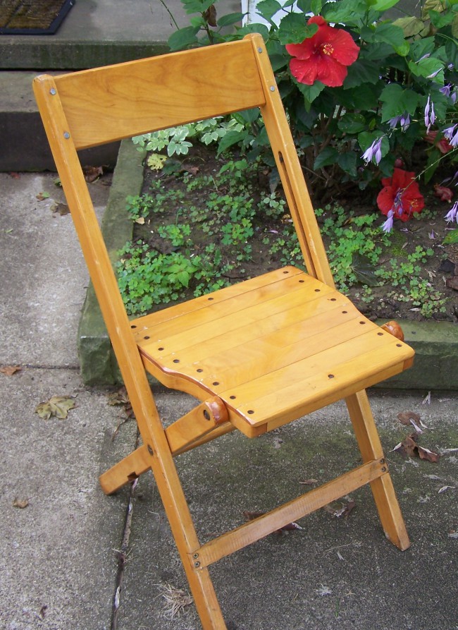 Wood Folding Chairs Rental, OH